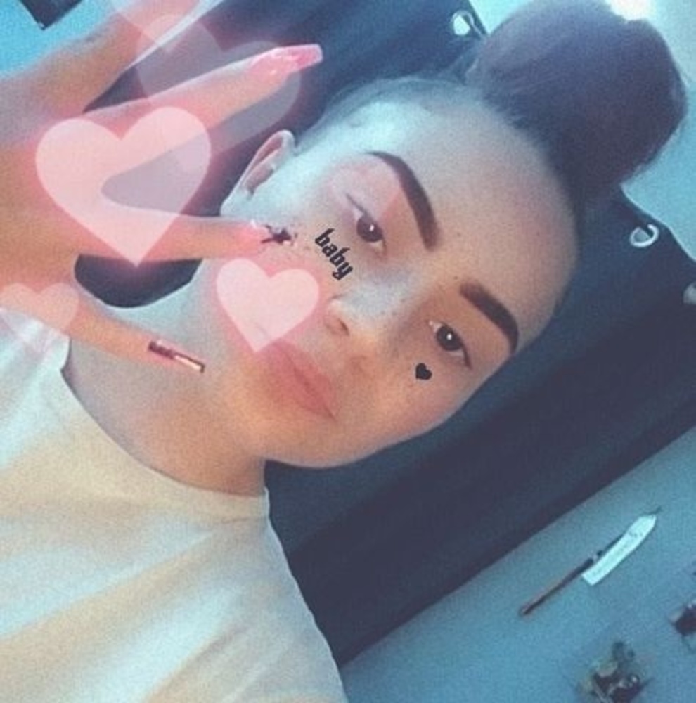 Meet your Posher, Tay